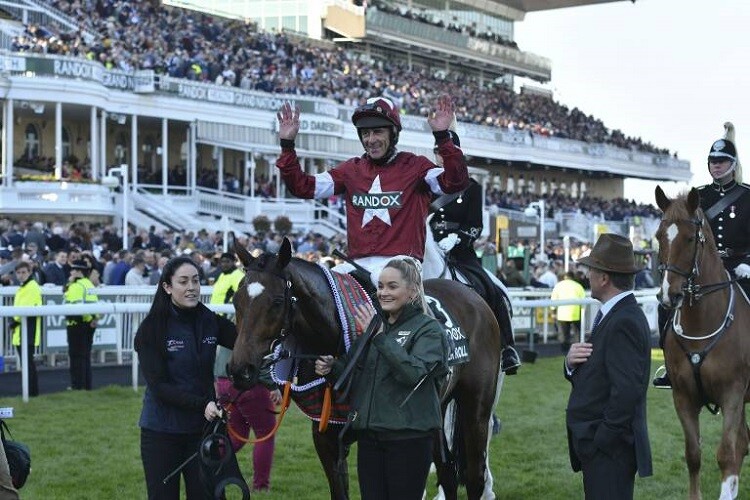Aintree-Rennbahn Grand National 2019